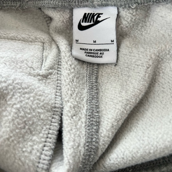 Men’s Nike‎ Club Training Joggers - Picture 4 of 4